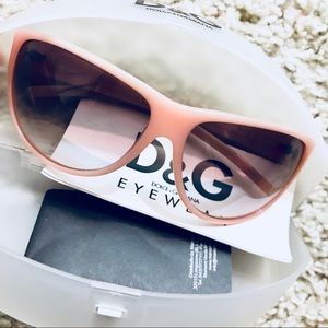 Authentic Dolce Sunnies for Pointe